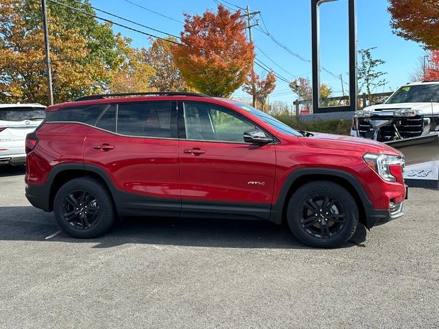 2024 GMC Terrain Vehicle Photo in LOWELL, MA 01852-4336