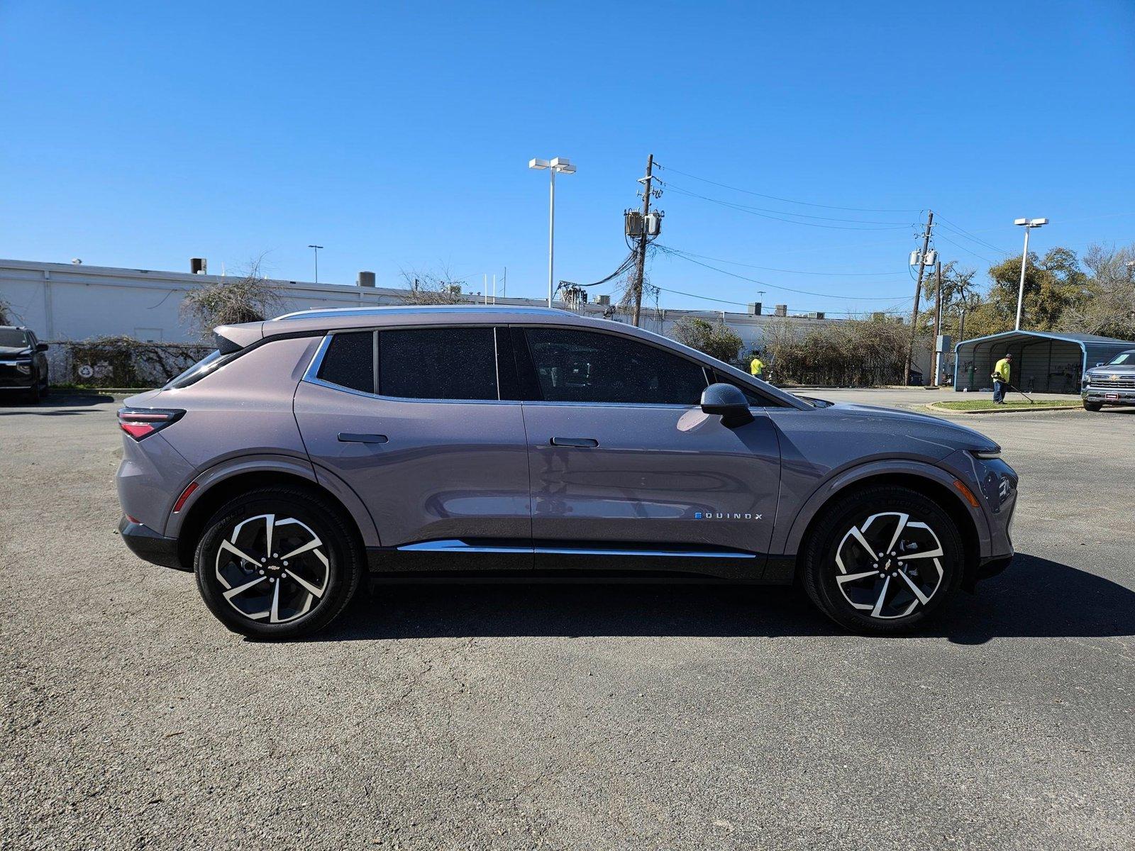 2025 Chevrolet Equinox EV Vehicle Photo in AUSTIN, TX 78759-4154