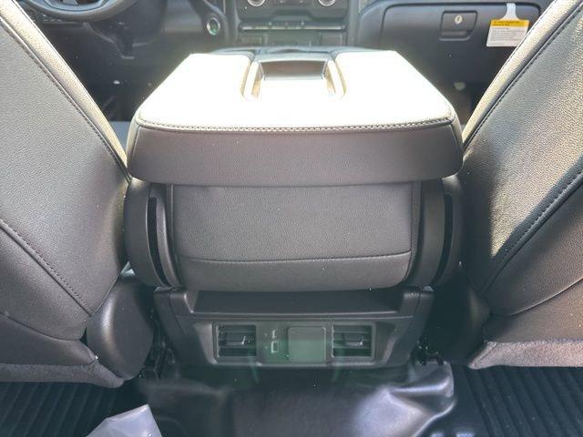 2024 GMC Sierra 3500 HD Vehicle Photo in MEDINA, OH 44256-9631