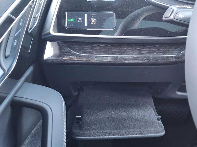 2025 Audi Q7 Vehicle Photo in MCKINNEY, TX 75070