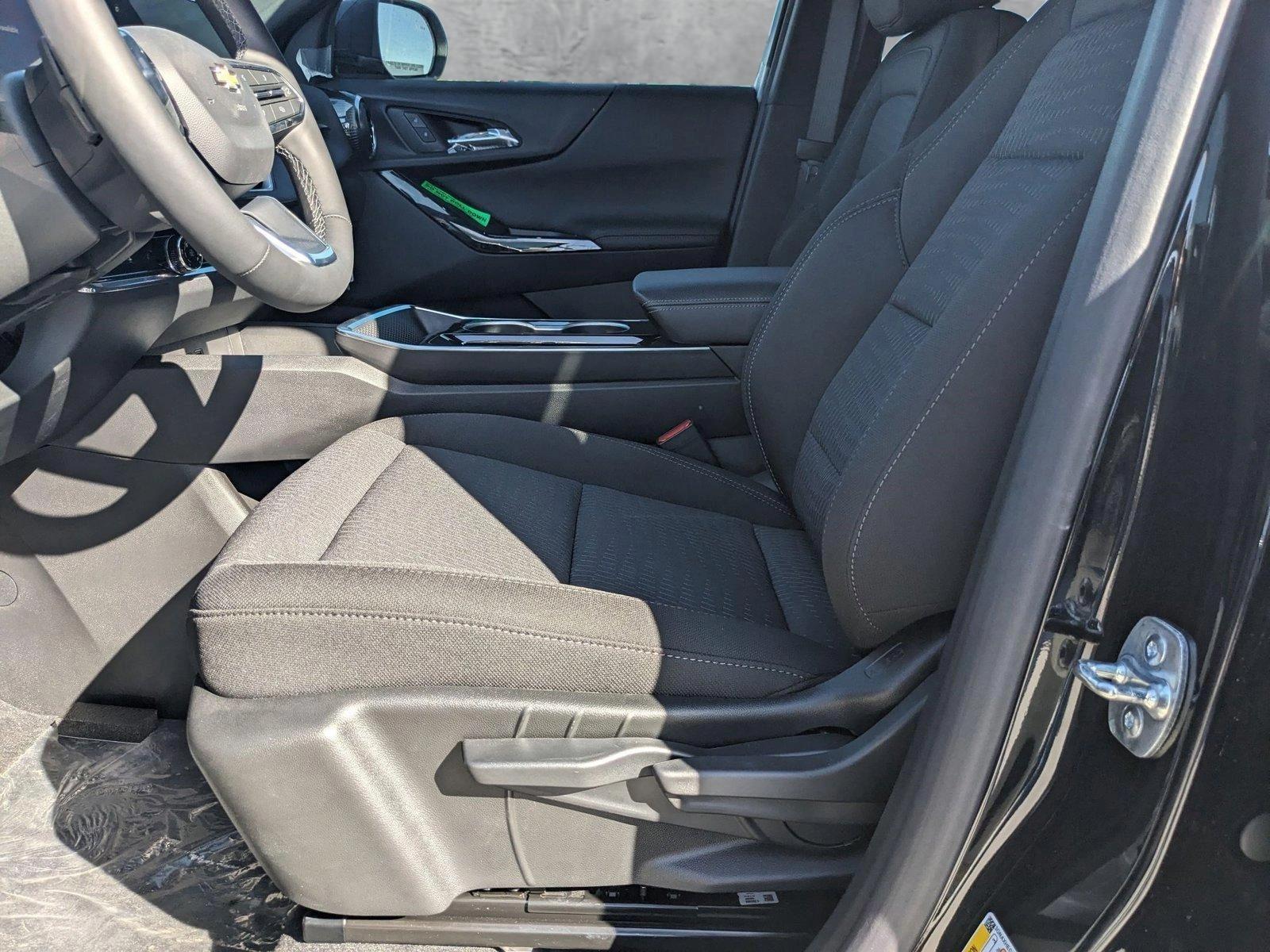 2025 Chevrolet Equinox Vehicle Photo in MIAMI, FL 33172-3015