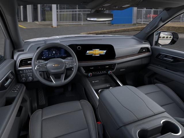 2025 Chevrolet Suburban Vehicle Photo in INDEPENDENCE, MO 64055-1314