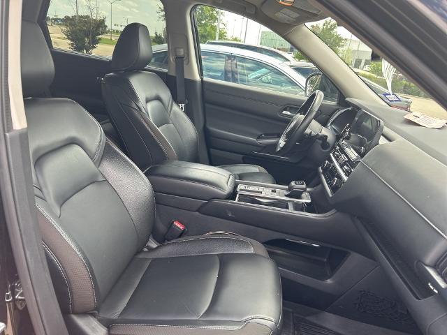 2022 Nissan Pathfinder Vehicle Photo in Grapevine, TX 76051