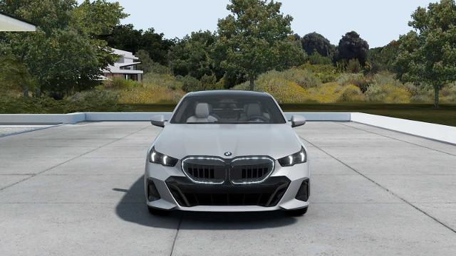 2026 BMW 540i xDrive Vehicle Photo in GRAPEVINE, TX 76051
