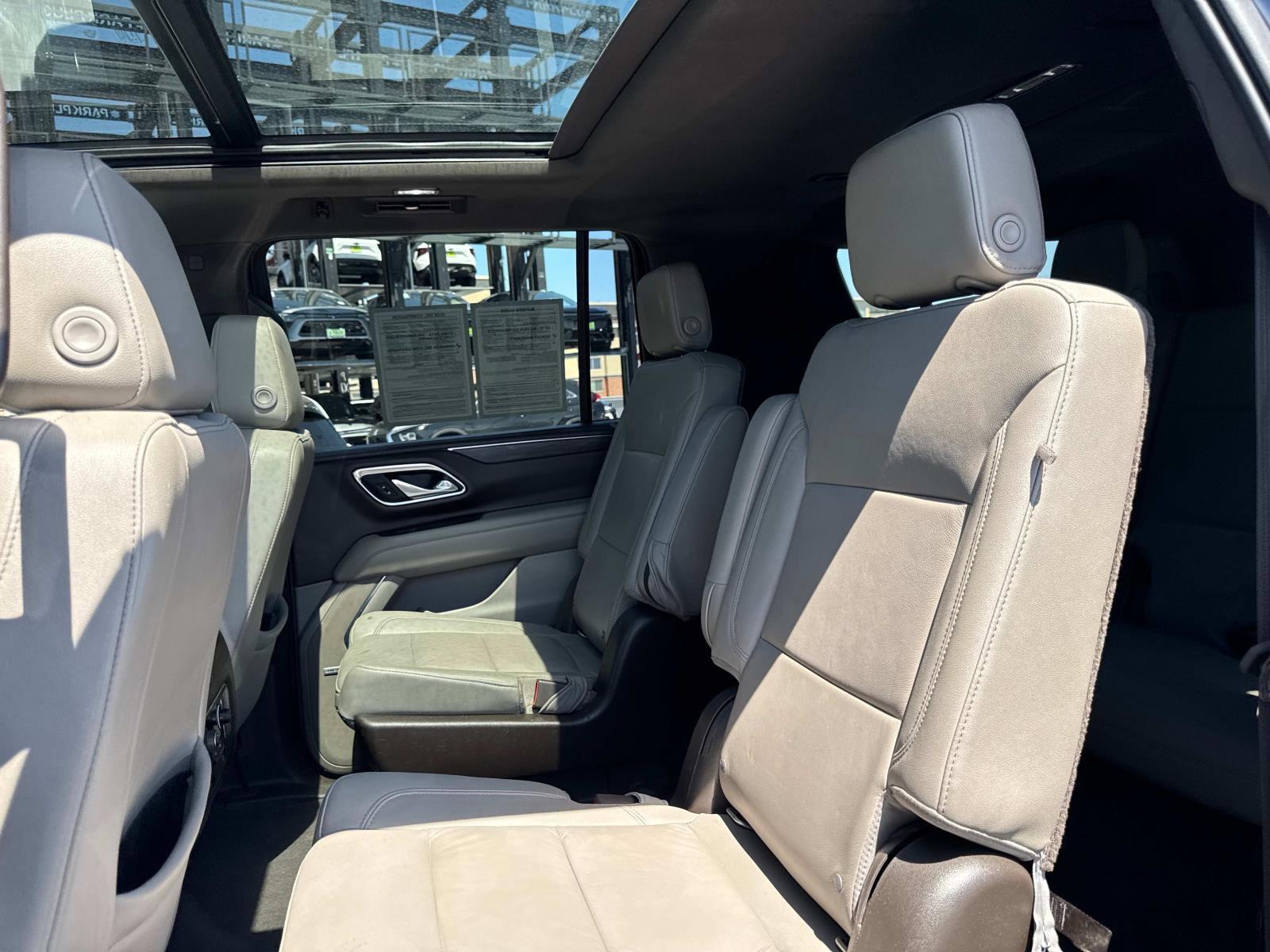 2021 Chevrolet Suburban Vehicle Photo in LOS ANGELES, CA 90007-3794