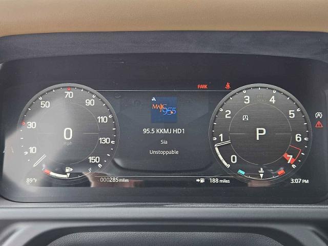 2025 Defender Vehicle Photo in AUSTIN, TX 78717