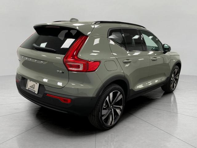 2025 Volvo XC40 Vehicle Photo in Appleton, WI 54913