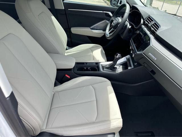 2025 Audi Q3 Vehicle Photo in HOUSTON, TX 77090