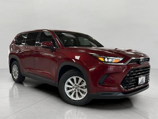 2025 Toyota Grand Highlander Vehicle Photo in Oshkosh, WI 54904