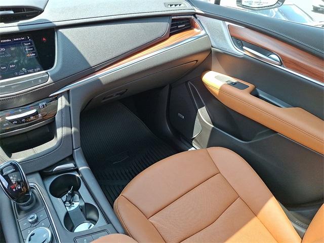 2025 Cadillac XT5 Vehicle Photo in ALLENTOWN, PA 18103-7399