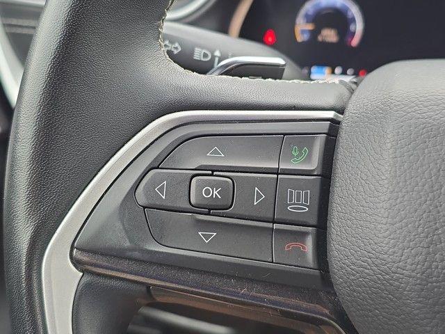 2022 Jeep Grand Cherokee Vehicle Photo in Pleasant Hills, PA 15236