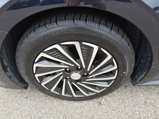 2021 Hyundai SONATA Hybrid Vehicle Photo in Pleasant Hills, PA 15236