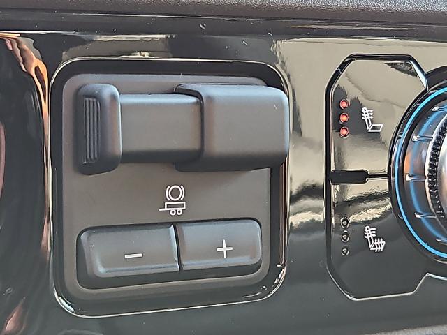 2025 GMC Sierra 1500 Vehicle Photo in TREVOSE, PA 19053-4984