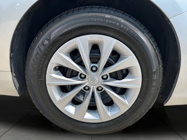 2017 Toyota Camry Vehicle Photo in MANITOWOC, WI 54220-5838