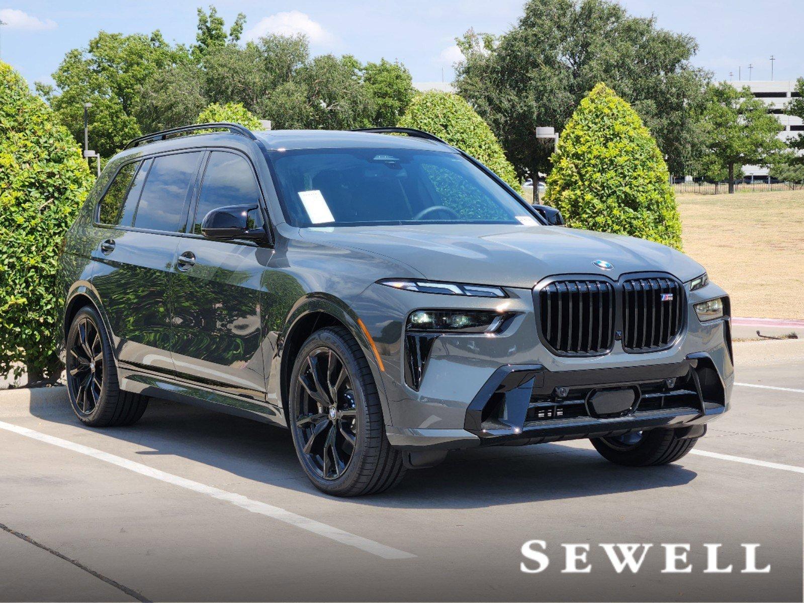 2025 BMW X7 M60i Vehicle Photo in PLANO, TX 75024