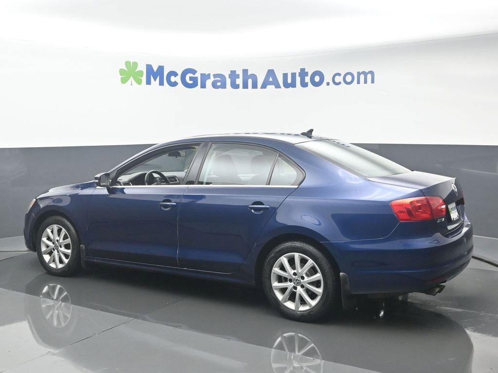 2014 Volkswagen Jetta Sedan Vehicle Photo in Marion, IA 52302