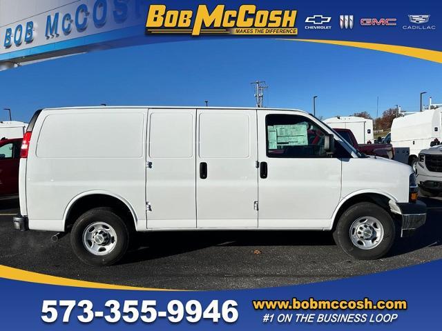 2024 Chevrolet Express Cargo 2500 Vehicle Photo in COLUMBIA, MO 65203-3903