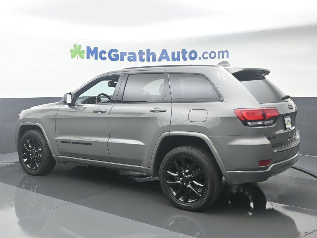 2022 Jeep Grand Cherokee WK Vehicle Photo in Cedar Rapids, IA 52402