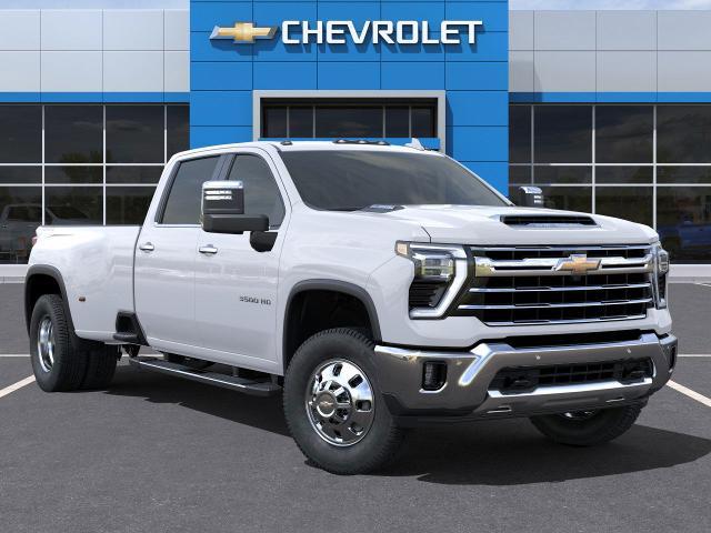 2025 Chevrolet Silverado 3500 HD Vehicle Photo in GREENACRES, FL 33463-3207