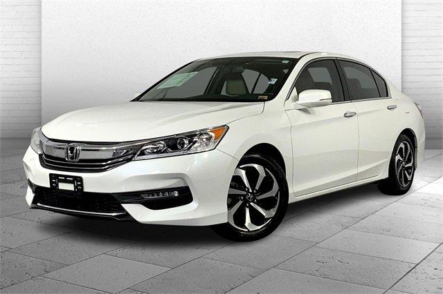 2016 Honda Accord Sedan Vehicle Photo in KANSAS CITY, MO 64114-4502