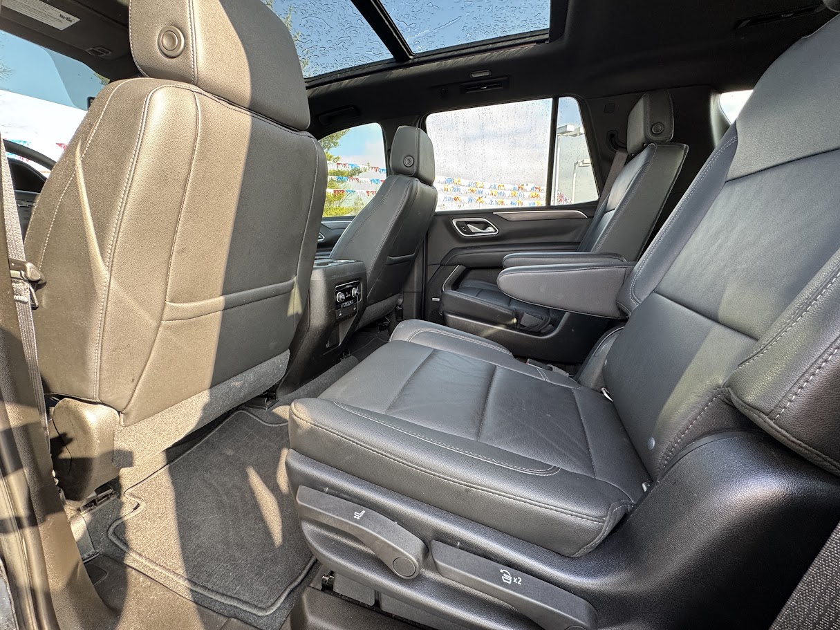 2021 Chevrolet Tahoe Vehicle Photo in BOONVILLE, IN 47601-9633