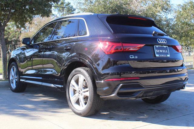 2022 Audi Q3 Vehicle Photo in HOUSTON, TX 77090