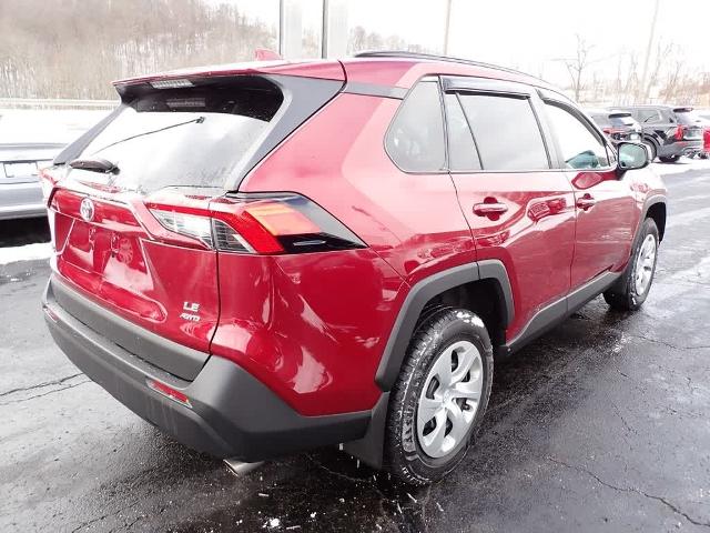 2019 Toyota RAV4 Vehicle Photo in ZELIENOPLE, PA 16063-2910