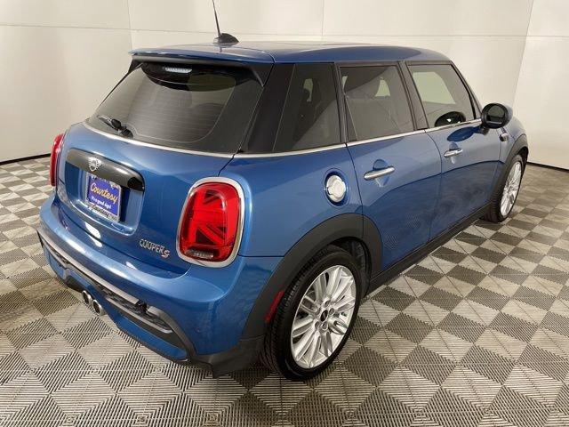 2024 MINI Hardtop 4 Door Vehicle Photo in PHOENIX, AZ 85014-3381