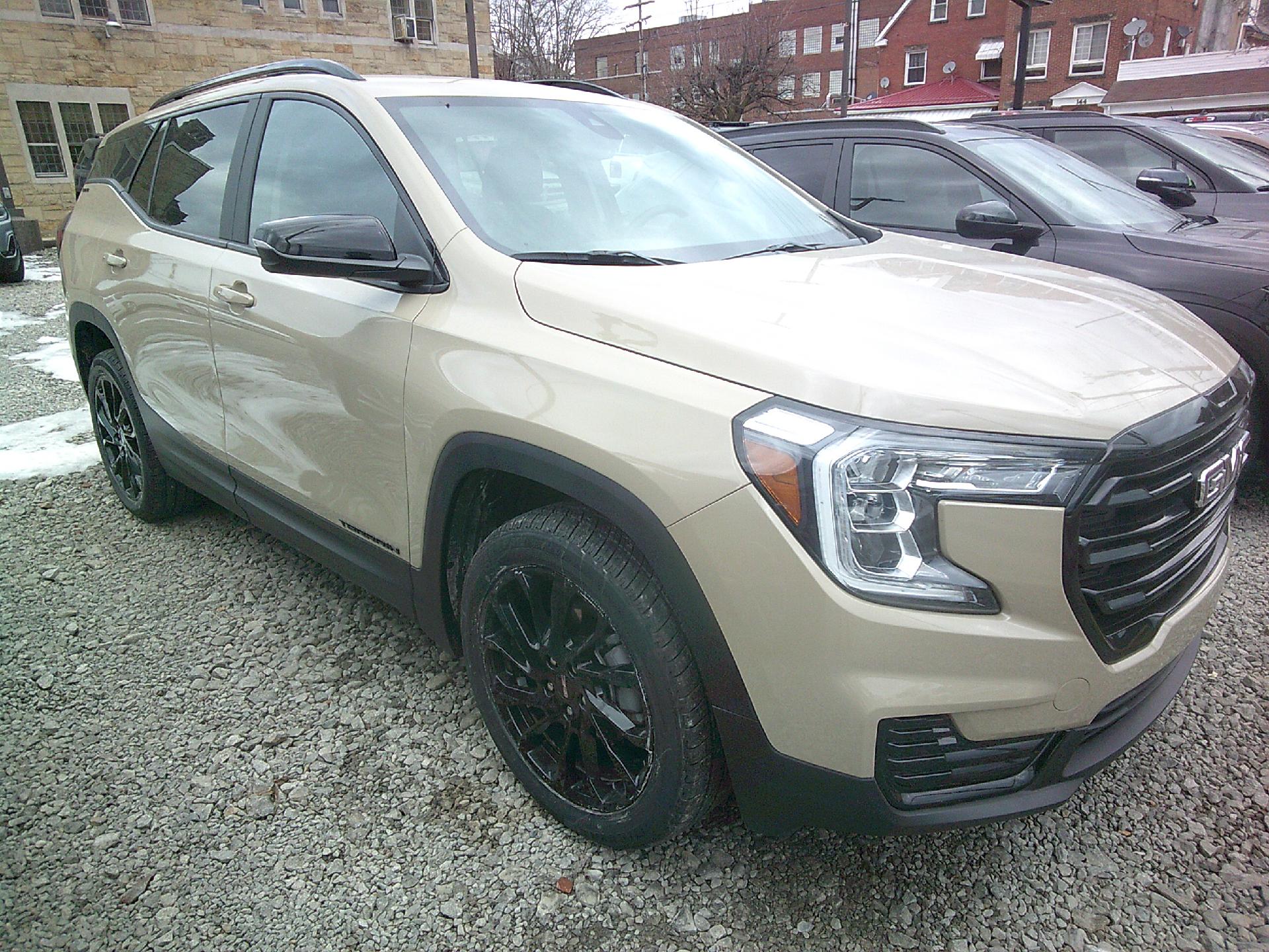 2023 GMC Terrain Vehicle Photo in KITTANNING, PA 16201-1536