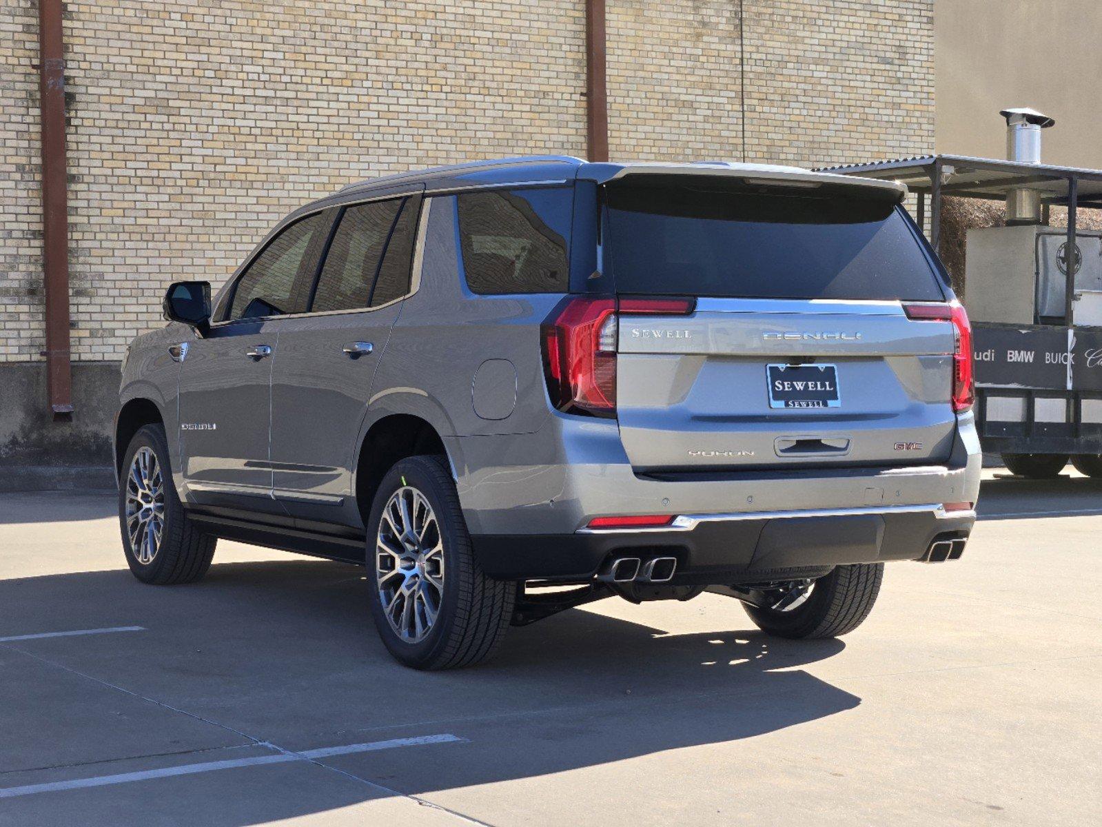 2025 GMC Yukon Vehicle Photo in DALLAS, TX 75209-3016