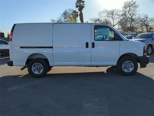 2025 GMC Savana Cargo 2500 Vehicle Photo in PASADENA, CA 91107-3803