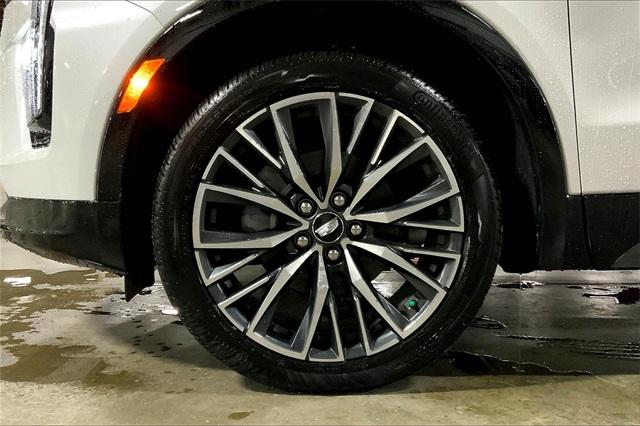 2025 Cadillac XT4 Vehicle Photo in KANSAS CITY, MO 64114-4545