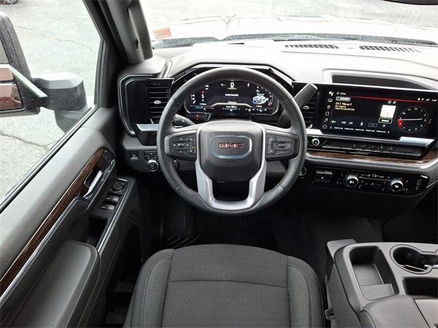 2024 GMC Sierra 2500 HD Vehicle Photo in LEWES, DE 19958-4935