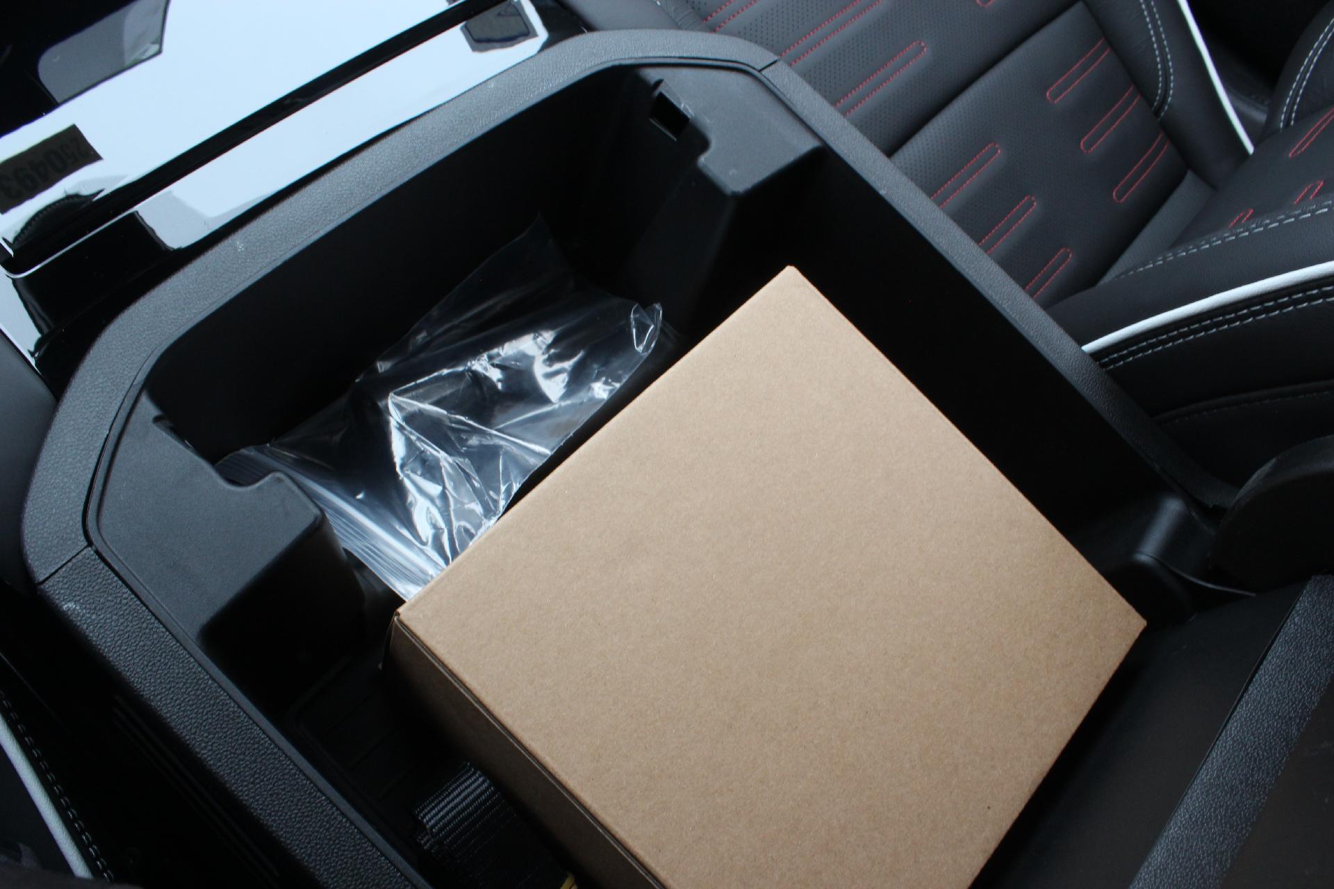2025 GMC Yukon XL Vehicle Photo in AURORA, CO 80012-4011