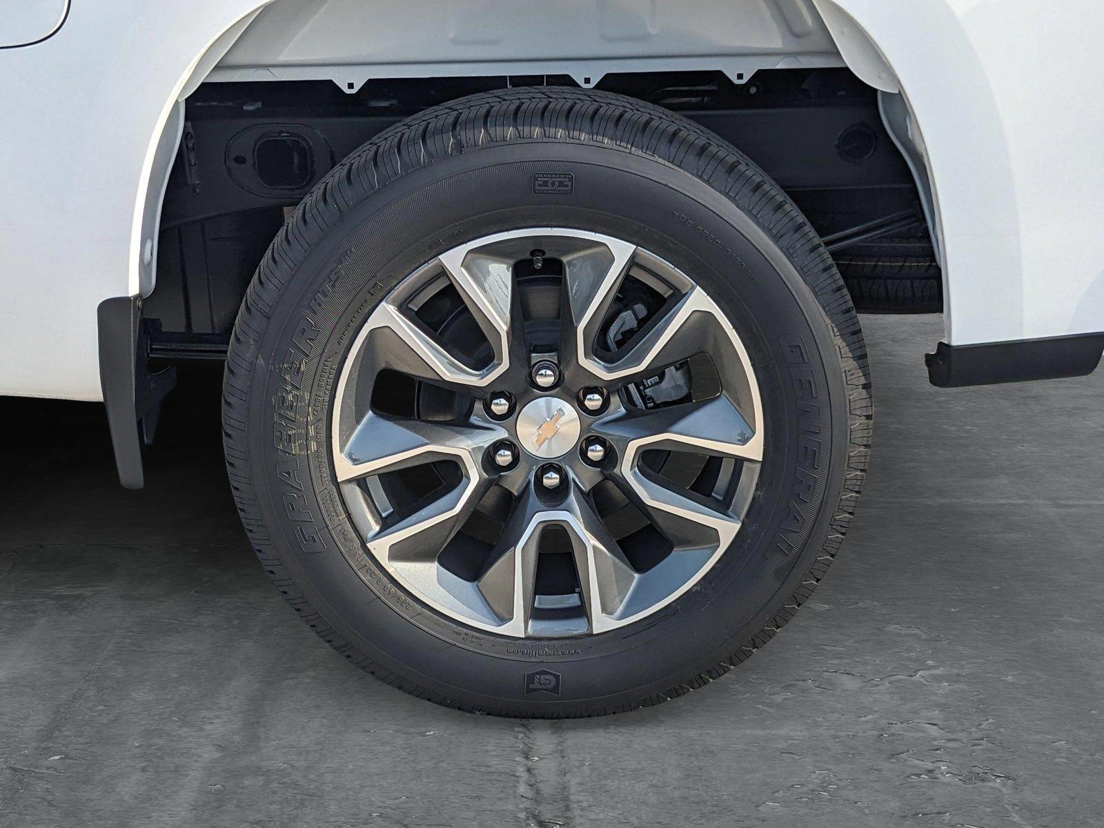2025 Chevrolet Silverado 1500 Vehicle Photo in MIAMI, FL 33172-3015