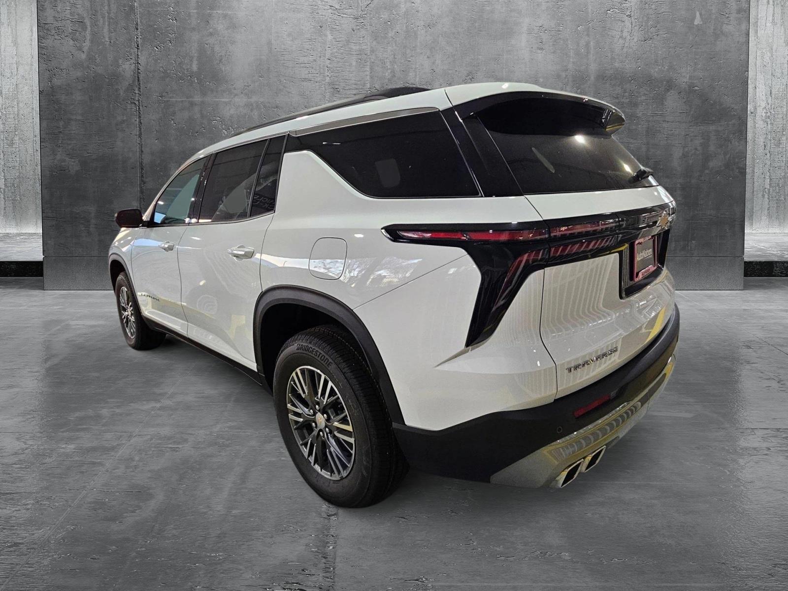2025 Chevrolet Traverse Vehicle Photo in GREENACRES, FL 33463-3207
