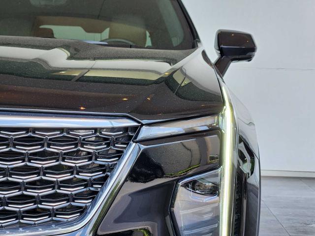 2025 Cadillac XT4 Vehicle Photo in HOUSTON, TX 77079