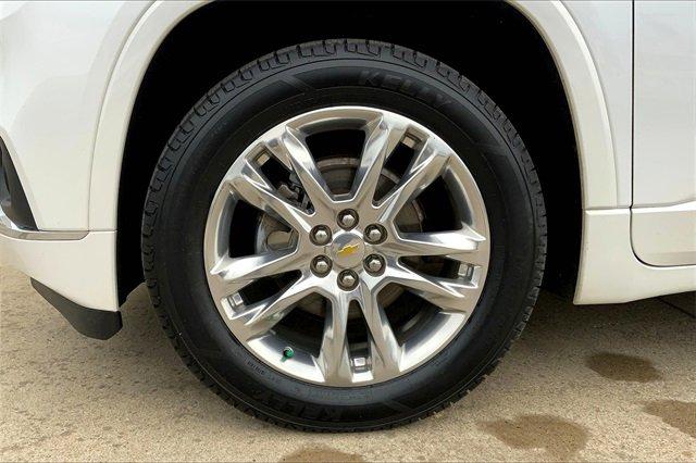 2020 Chevrolet Traverse Vehicle Photo in TOPEKA, KS 66609-0000