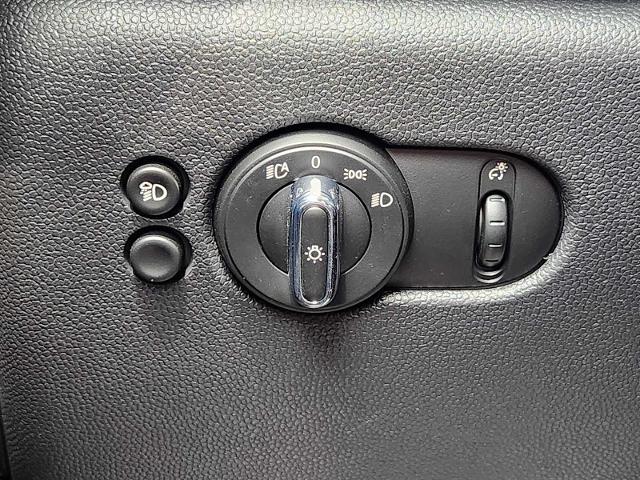 2024 MINI Cooper Hardtop 2 Door Vehicle Photo in PLANO, TX 75024