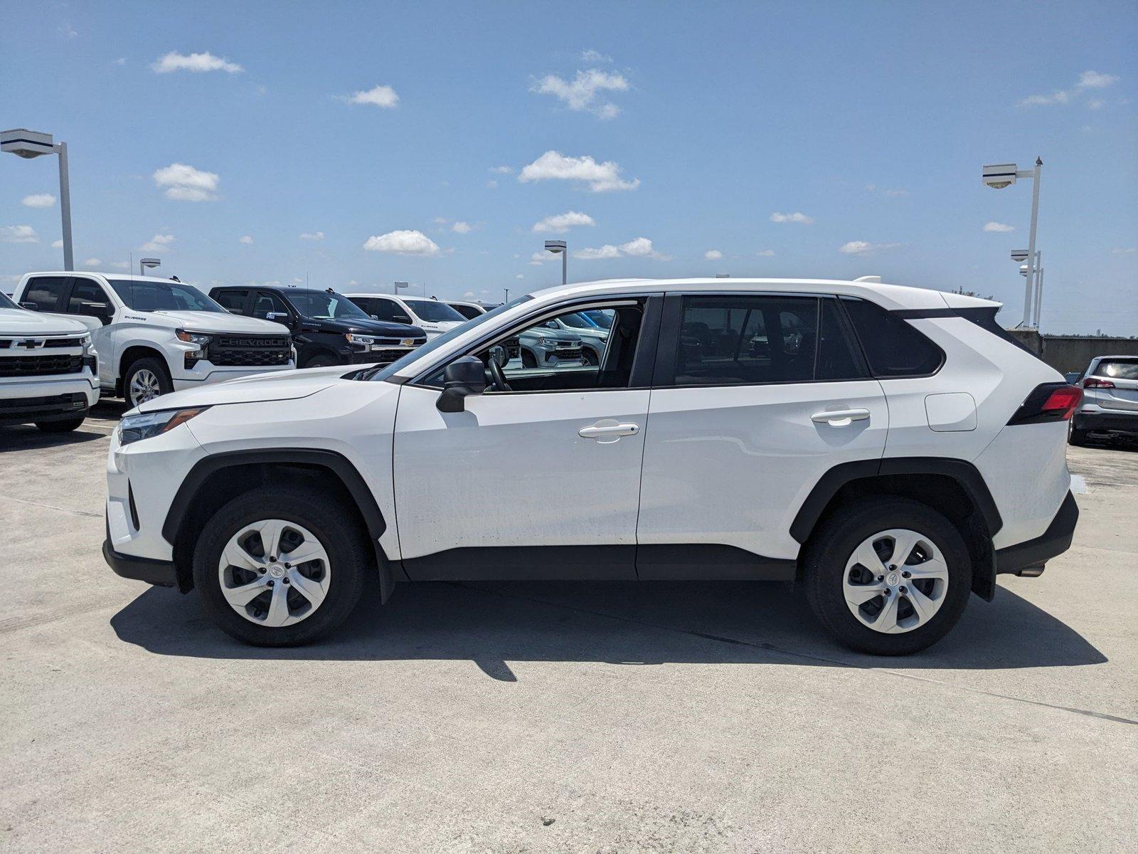 2024 Toyota RAV4 Vehicle Photo in MIAMI, FL 33172-3015