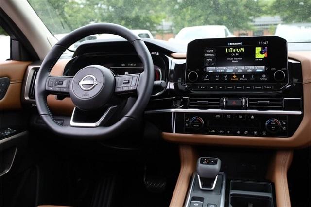 2025 Nissan Pathfinder Vehicle Photo in Hazelwood, MO 63042