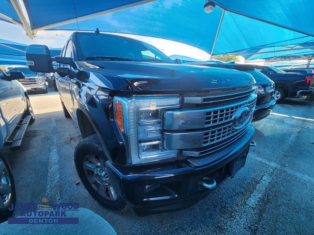 2019 Ford Super Duty F-250 SRW Vehicle Photo in DENTON, TX 76210-9321