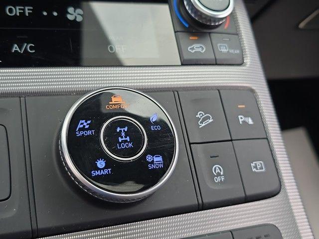 2024 Hyundai PALISADE Vehicle Photo in Pleasant Hills, PA 15236