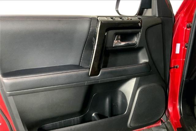 2021 Toyota 4Runner Vehicle Photo in Lees Summit, MO 64086