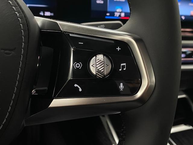 2024 BMW i7 Vehicle Photo in Appleton, WI 54913