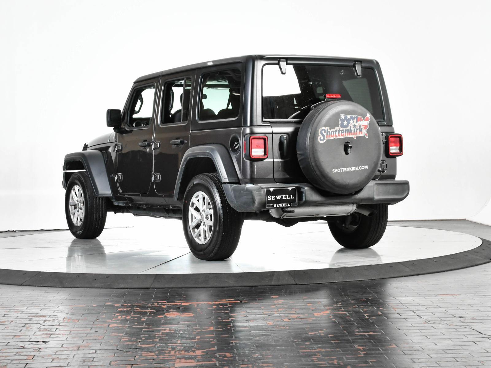 2023 Jeep Wrangler Vehicle Photo in DALLAS, TX 75235