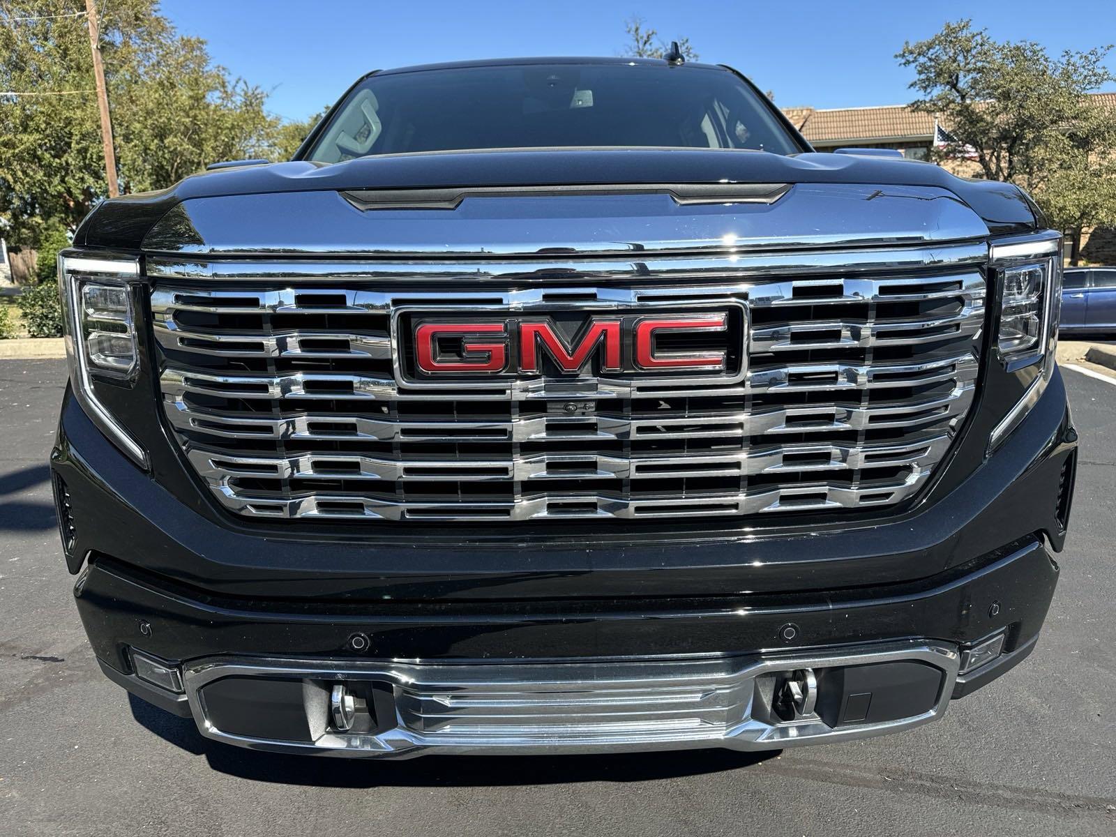 2024 GMC Sierra 1500 Vehicle Photo in DALLAS, TX 75209-3016