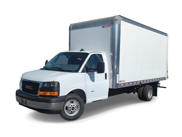 2024 GMC Savana Cutaway 3500 Vehicle Photo in PASADENA, CA 91107-3803