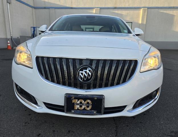 Used 2017 Buick Regal Sport Touring with VIN 2G4GL5EX2H9188493 for sale in La Grande, OR