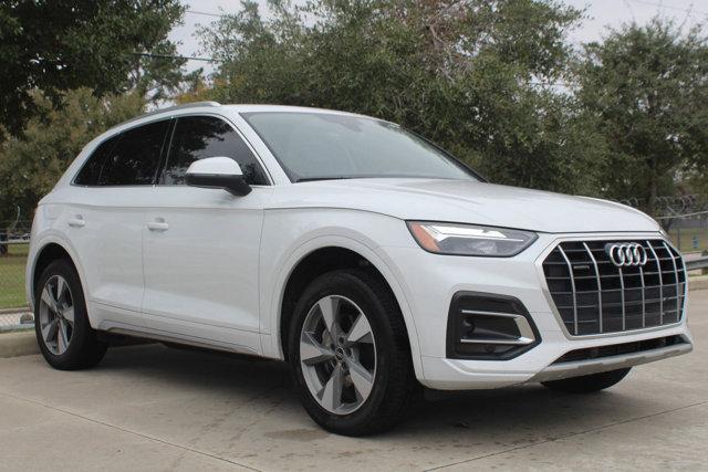 2024 Audi Q5 Vehicle Photo in HOUSTON, TX 77090